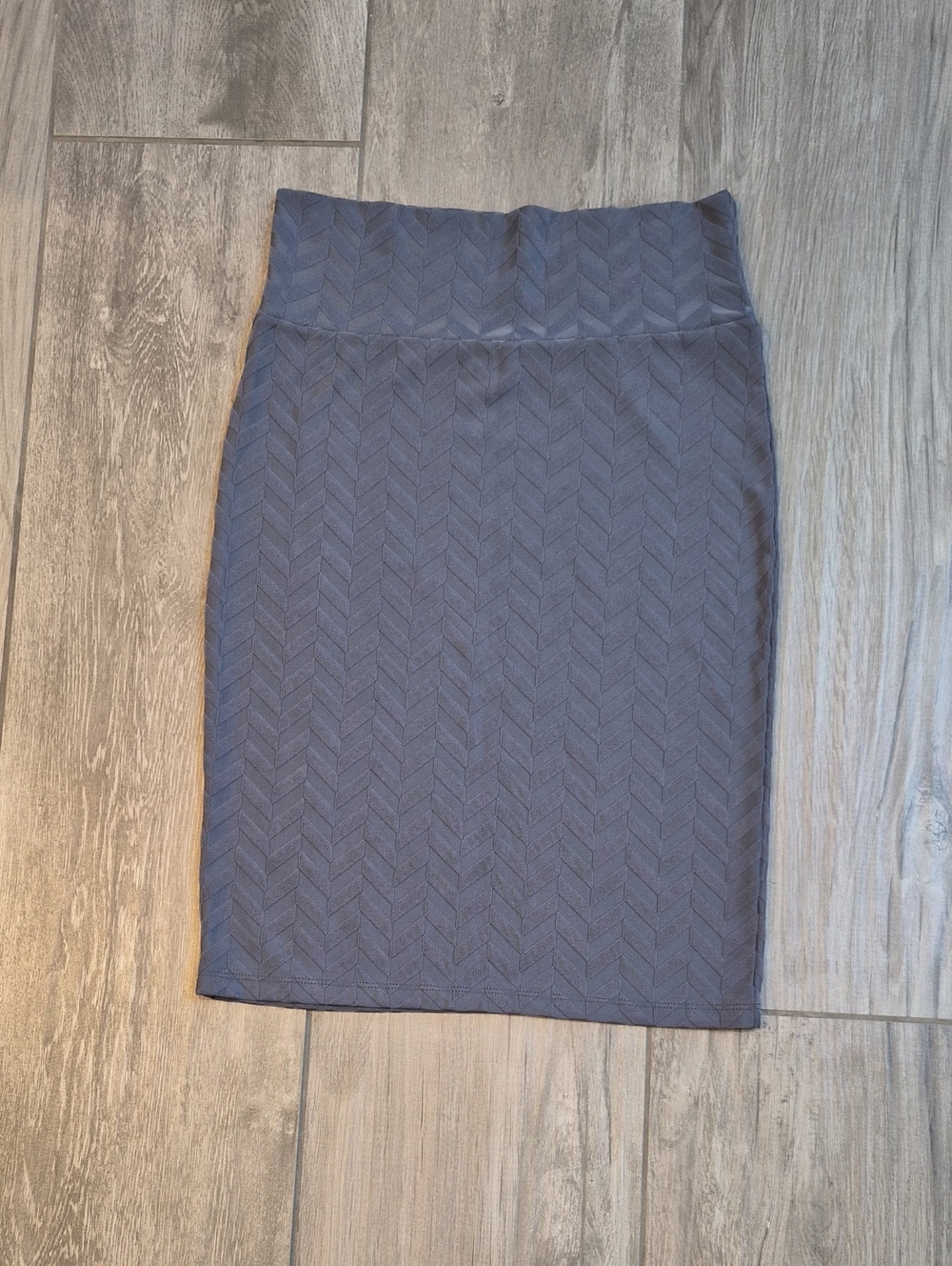 LuLaRoe Chevron Pencil Skirt - Slate Grey